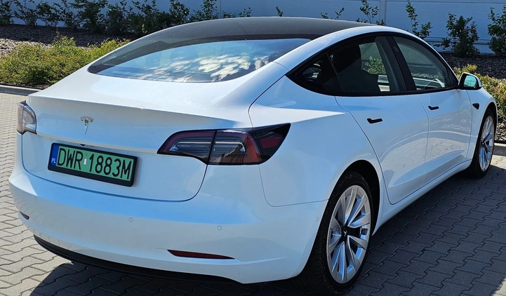 Tesla Model 3 cena 161800 przebieg: 27259, rok produkcji 2022 z Łęczyca małe 301